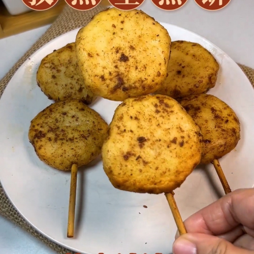 孜然墨鱼饼